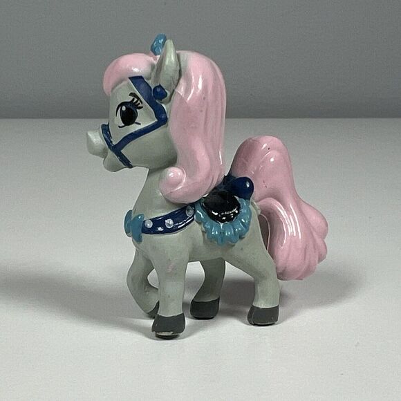 Disney Princess Palace Pets Mini Lot of 2 Toy Horses And Rogue Cat Figures - Picture 5 of 7